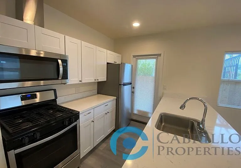 4132 Utah St — Photo 3