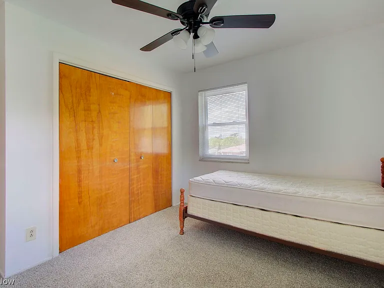 1445 Hyde Park Ave — Photo 13