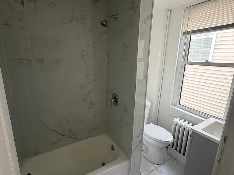 633 Arctic Ave #A3 — Photo 5