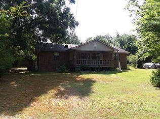 22 Betty Ln, Conway, AR 72032