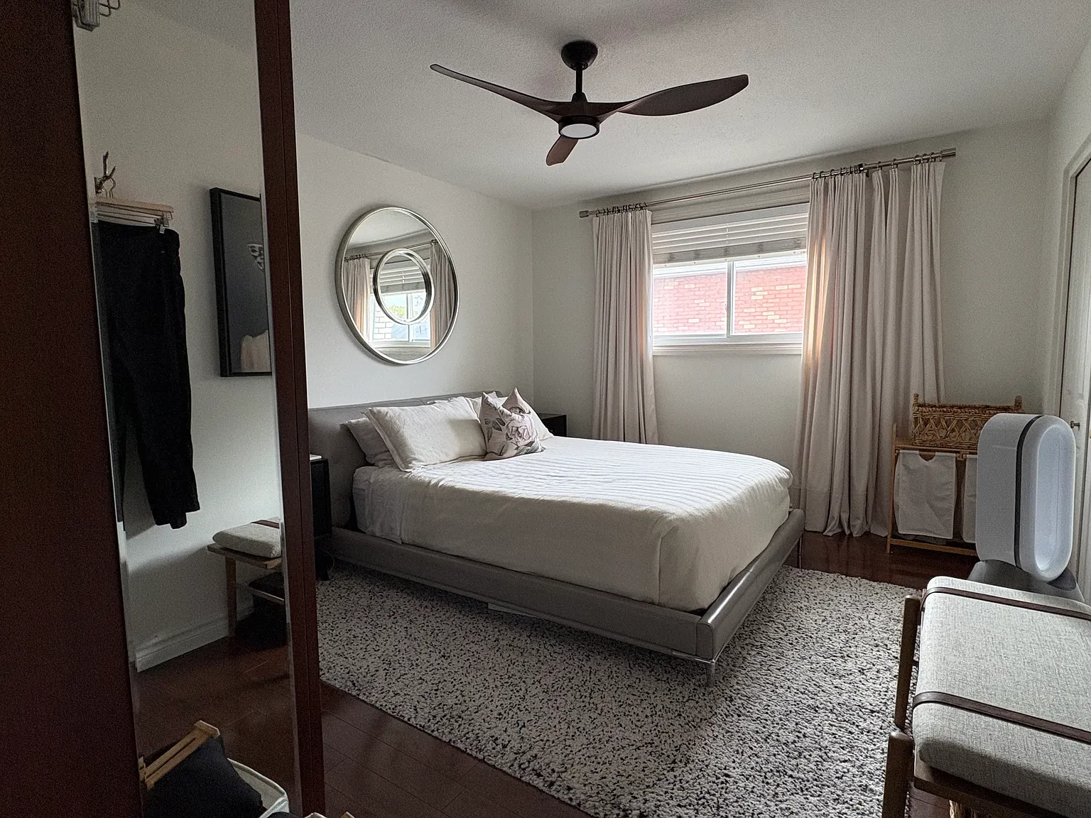 1674 Russell Rd — Photo 3