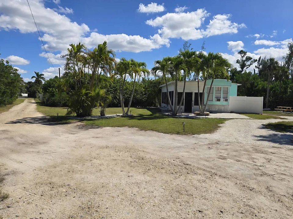 1st image of 15175 Stringfellow Rd #B40