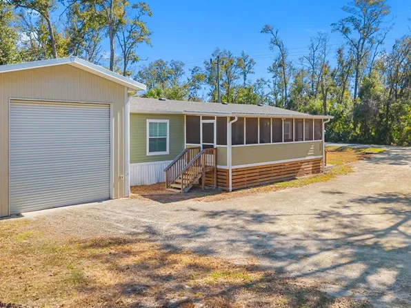 228 SE Fourteenth St, Steinhatchee, FL 32359