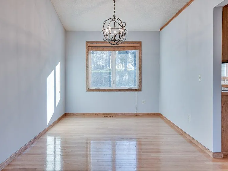 14813 Interlachen Ln — Photo 6