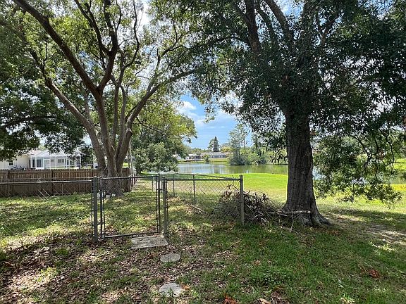 2nd image of 1286 Golden Oak Dr