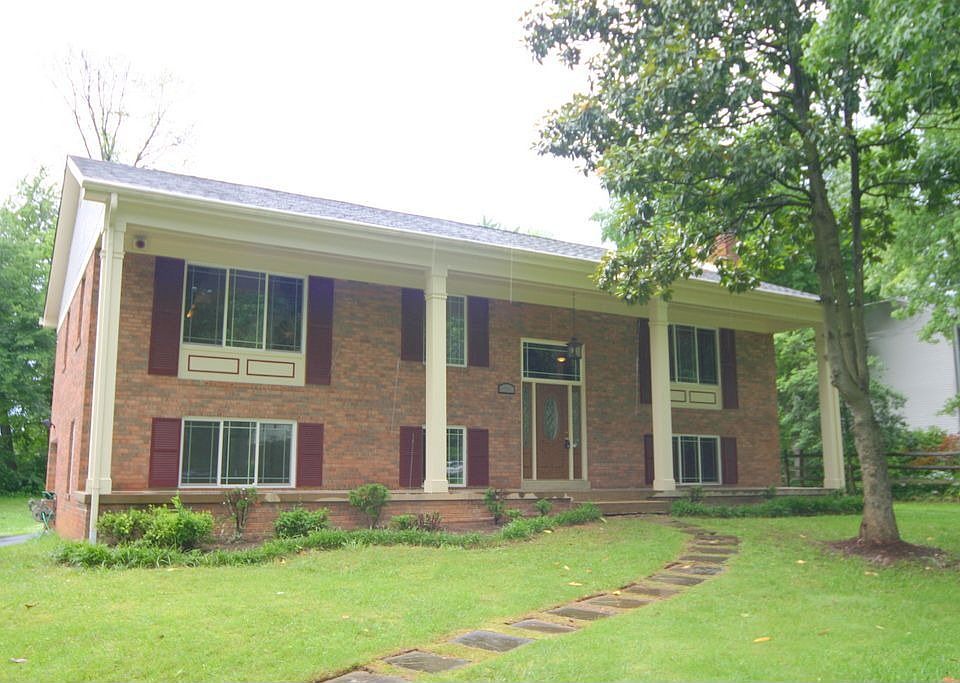 1st image of 8734 Cherry Dr