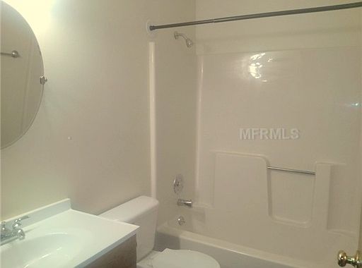5th image of 690 Buford Ave