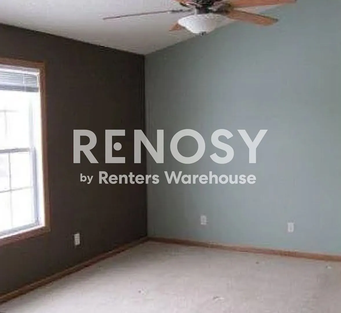 Available August 1st - this 2 bedroom, 1.5 bath townhome in Rosemount! — Photo 3