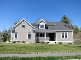 88 Boxwood Ln, Dover, NH 03820