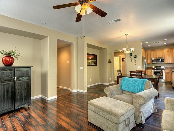 3rd image of 8241 Crystal Walk Cir
