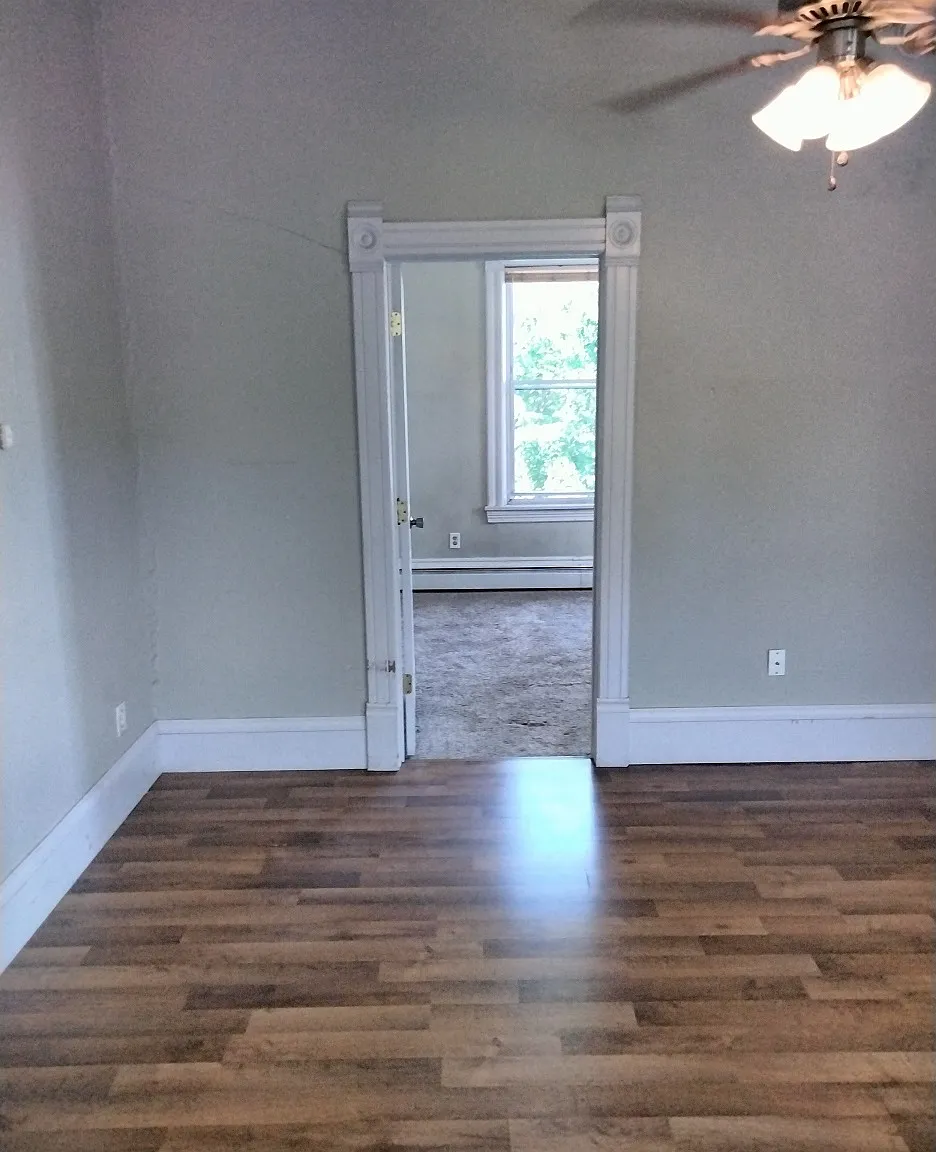 2 bed, $1,200 — Photo 3