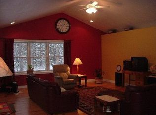 1303 W Timber Trail Dr, Whitehall, MI 49461