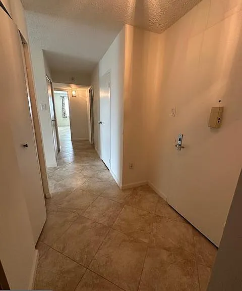 200 N Pickett St #1512 — Photo 3