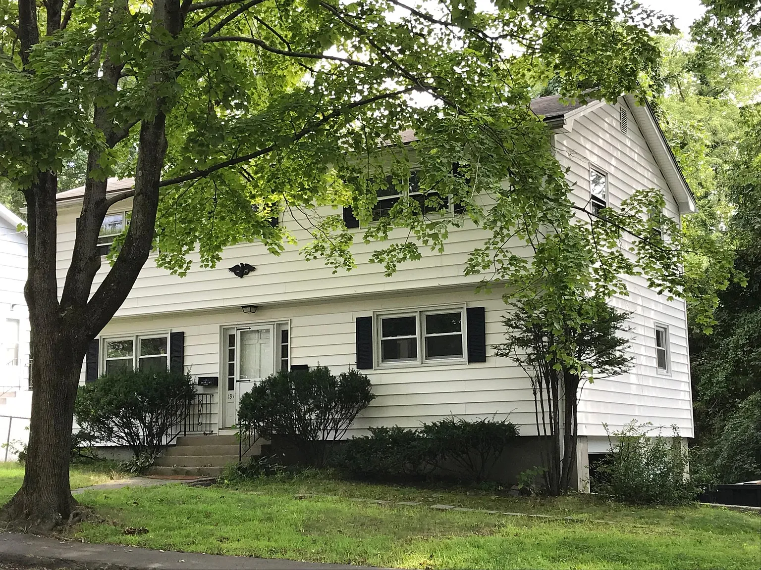 2 bed, 1000 sqft, $2,450 — Photo 1