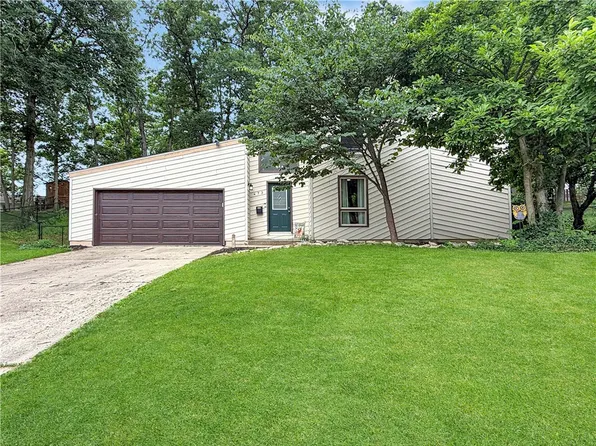 473 Timber Dr, Decatur, IL 62521