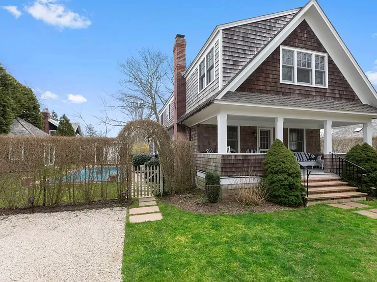 19 Davids Ln — Photo 3