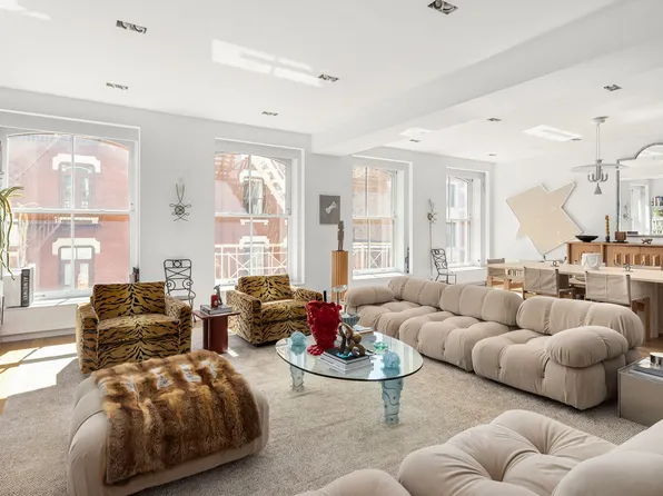 53 Greene Street image 1 of 10