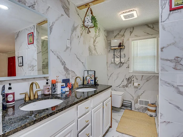 3648 Jamaica Dr — Photo 20