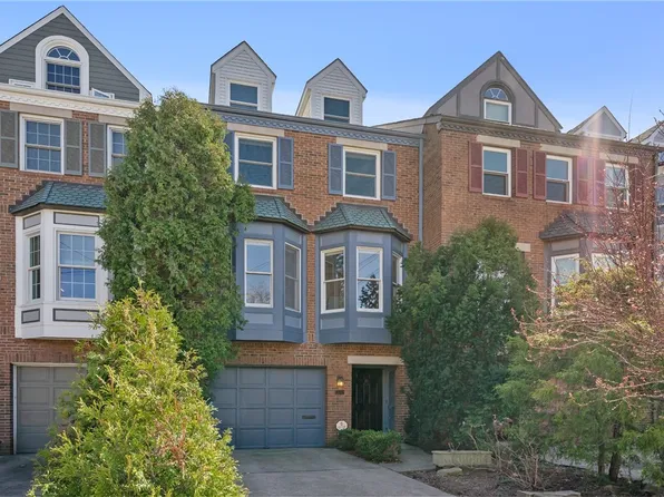 4720 Bayard St, Pittsburgh, PA 15213