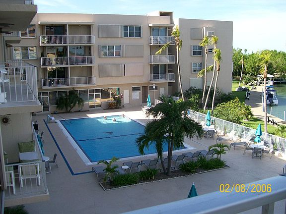 2nd image of 88500 Overseas Hwy #207