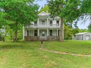 212 NW 21st Rd, Warrensburg, MO 64093