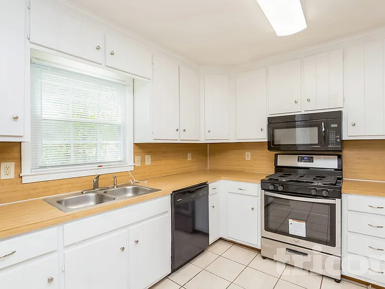 234 Deerchase Dr — Photo 6