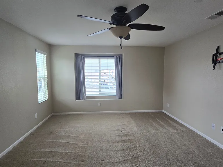 5421 Tejon Ridge Ct — Photo 16