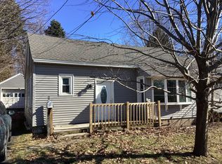 1010 Oswego St, Liverpool, NY 13088