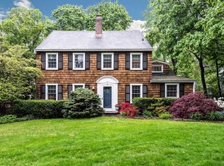 5 Longview Rd, Port Washington, NY 11050