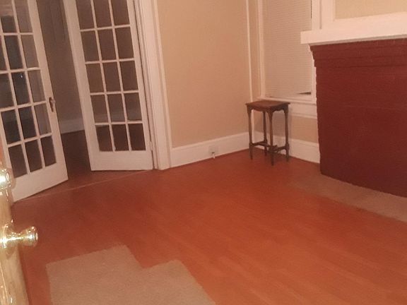 3rd image of 210 Douthit St