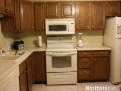 3rd image of 10540 43rd Ave N APT 203