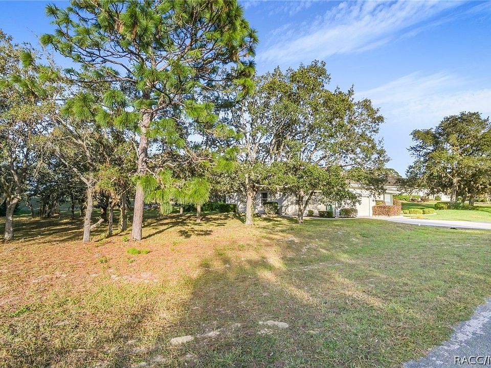 1st image of 5 Deerwood Dr