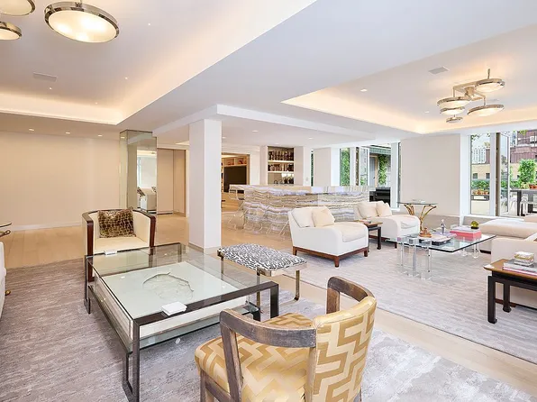 870 5th Ave APT 14E, New York, NY 10065