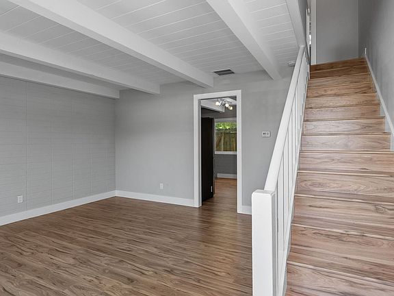 5th image of 1141-1161 Oak Ave #1141