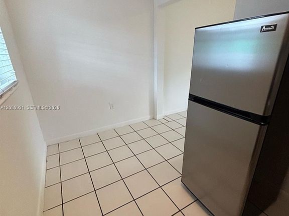 3rd image of 1987 NW 56th St