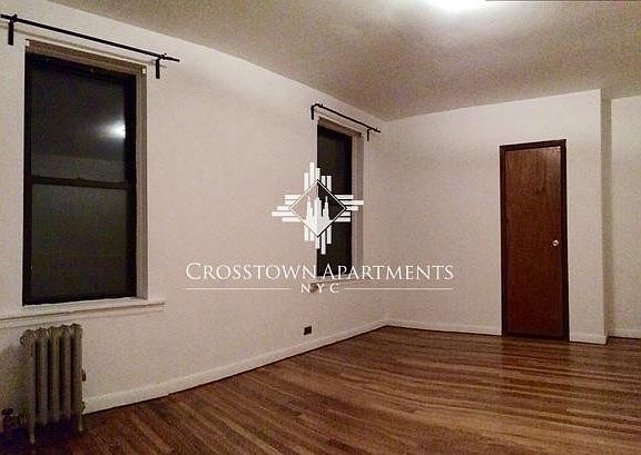 4th image of 2143 27th St APT B2
