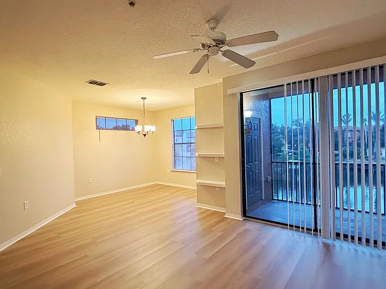 6149 Metrowest Blvd #206 — Photo 37
