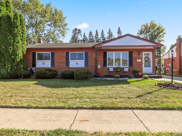 740 Sheffield Dr, Madison Heights, MI 48071