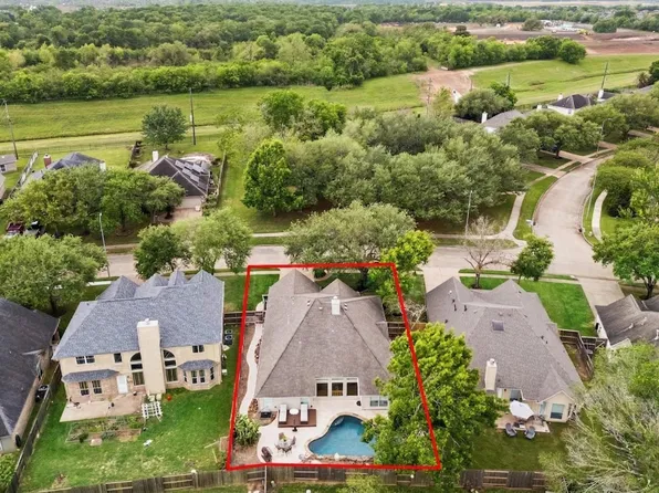 1264 Deerbrook Dr, Sugar Land, TX 77479