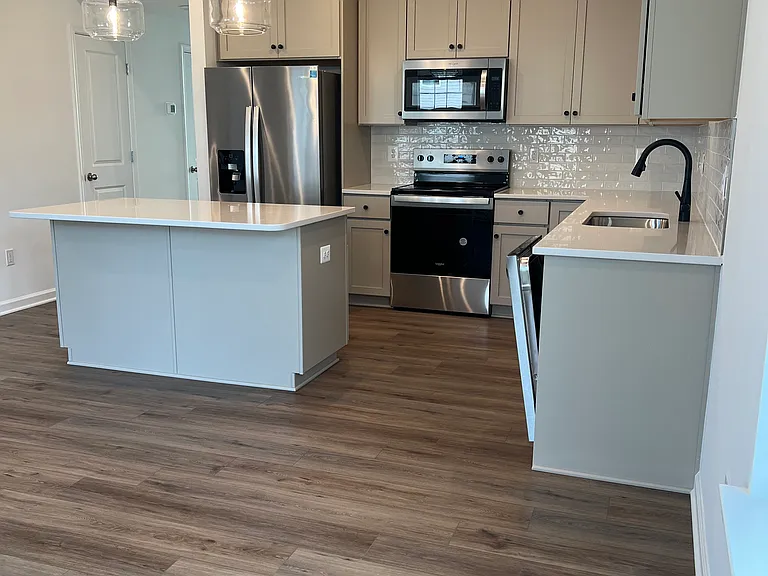 18 Bruton Ln — Photo 9