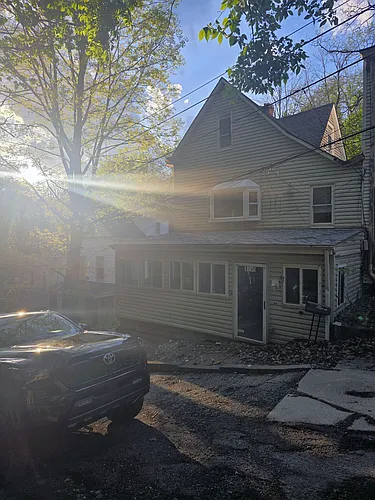 1945 Pittview Ave Photo 1