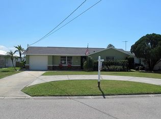 4130 Headsail Dr, New Port Richey, FL 34652