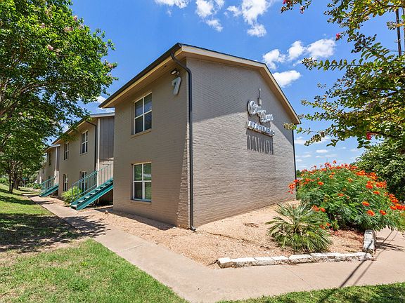 2nd image of 3819 Southway Dr #139