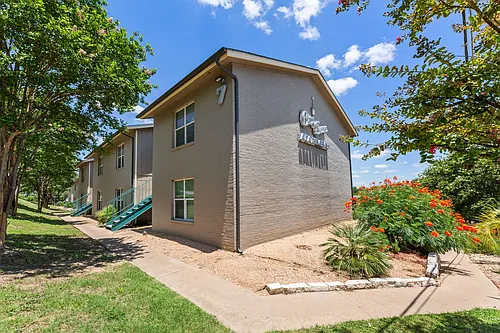 City Scene Apartments Photo 1
