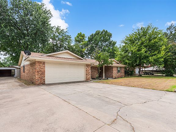 2nd image of 2018 Ashland Dr