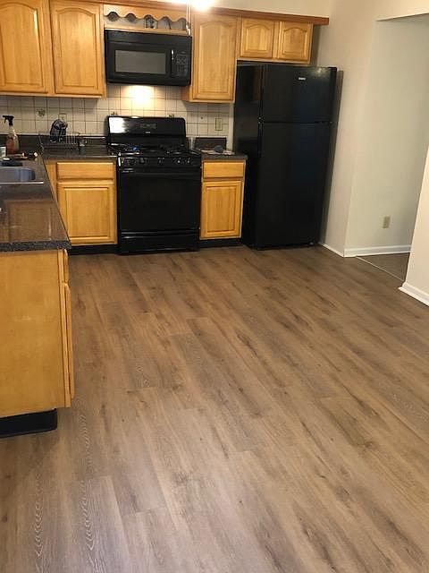 1st image of 618 Midland Ave APT 2