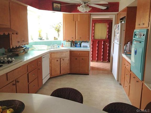 4th image of 1565 W Amarita Ln