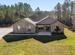 19740 Forrest Glen Dr, Pass Christian, MS 39571