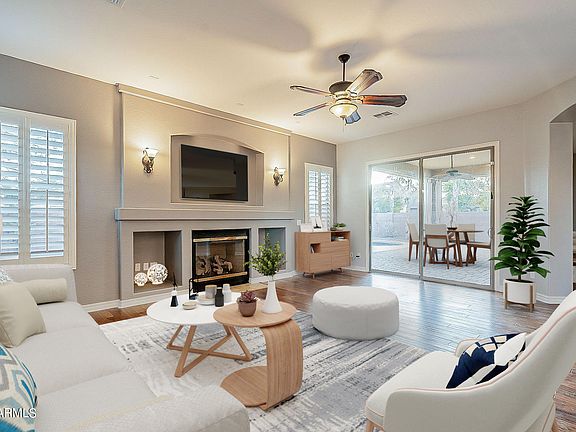 3rd image of 1493 E Zion Way