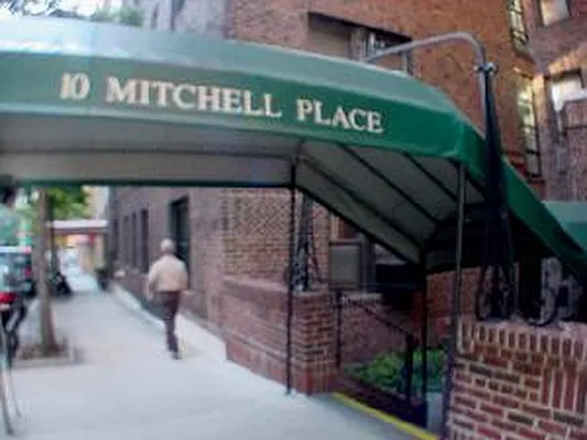 Sold by Corcoran | media 2